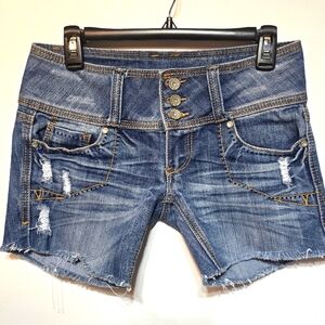 ALMOST FAMOUS Denim Distressed Short. Size 5 Junior